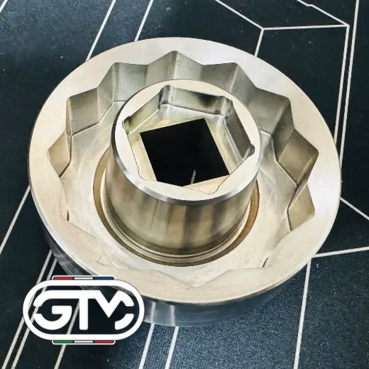 V100 Axle Pocket Socket